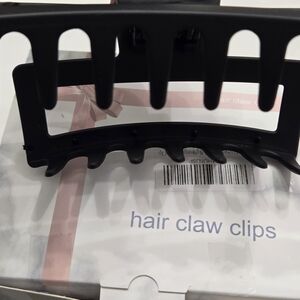 Large Black Hair Claw Clip Set Of 4 NWOT